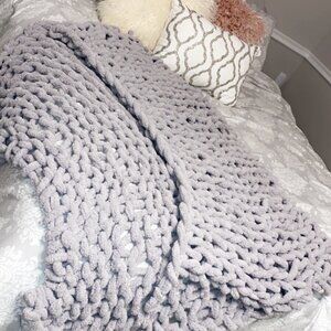 Chunky Knit Blanket